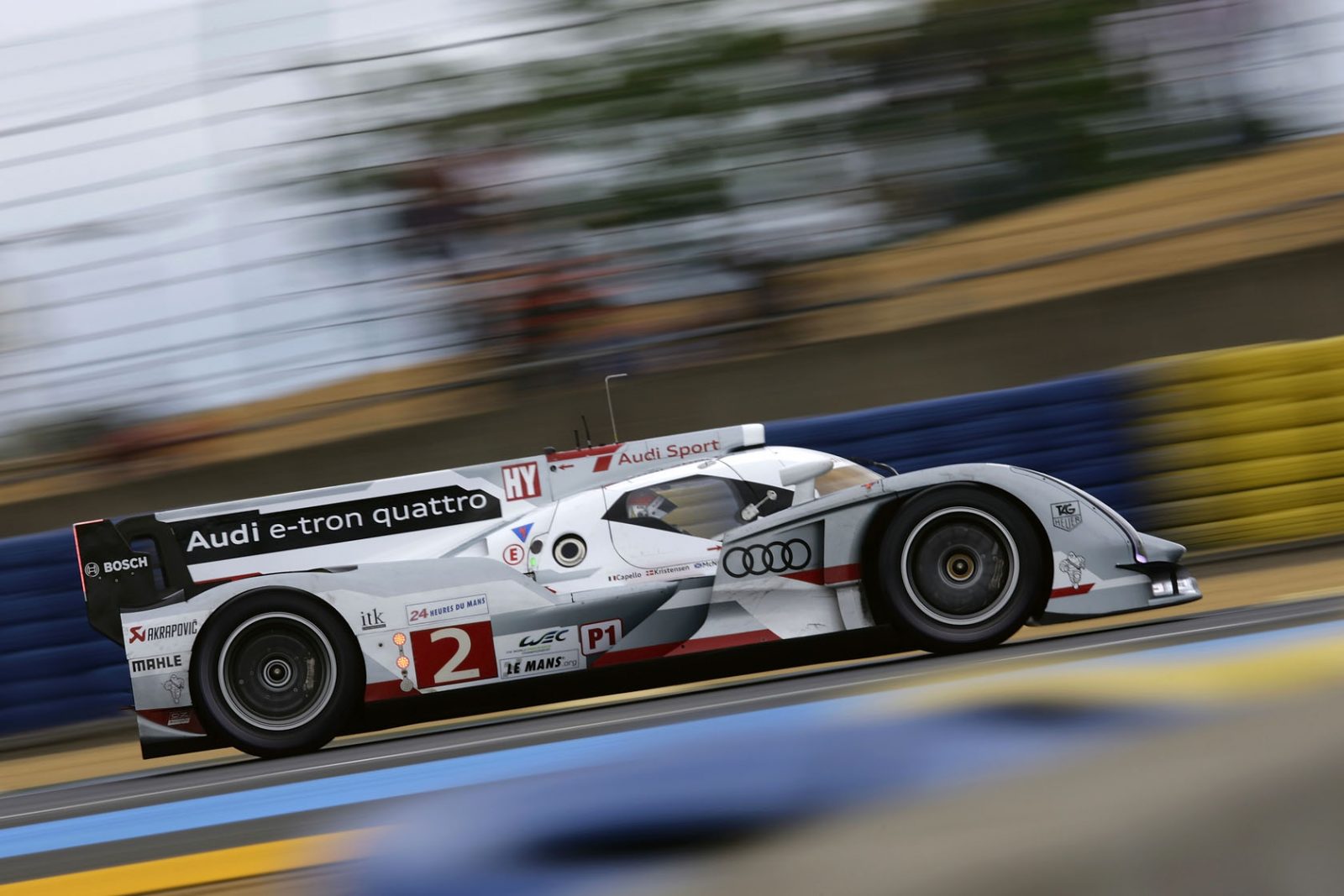 Audi R18 e-tron quattro #2 (Audi Sport Team Joest) Dindo Capello (I), Tom Kristensen (DK), Allan McNish(GB)